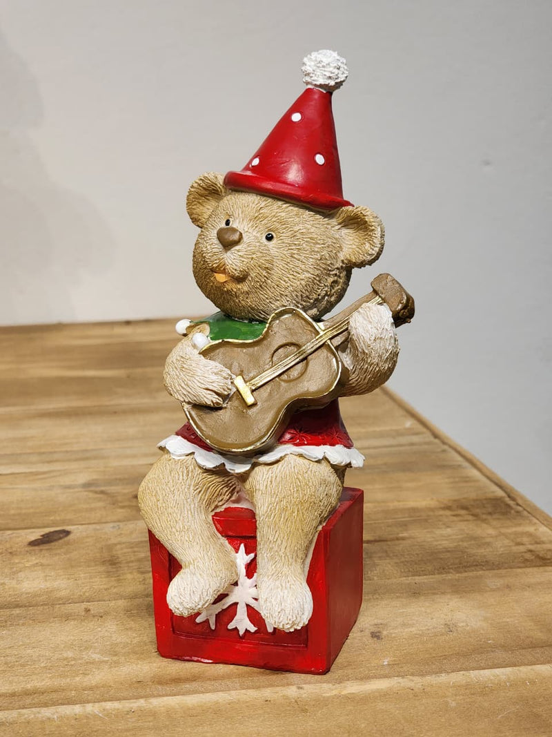 URSO EM RESINA MÚSICO COM VIOLÃO 20CM