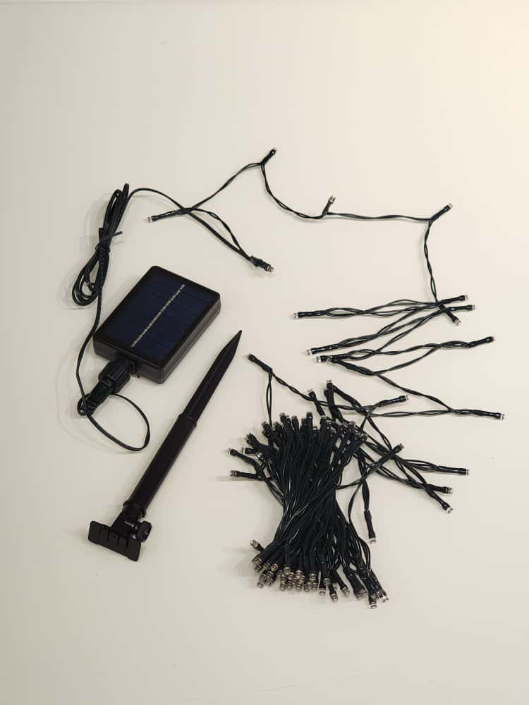 PISCA CORDÃO SOLAR COM 100 LEDS WARM 10 METROS USO EXTERNO