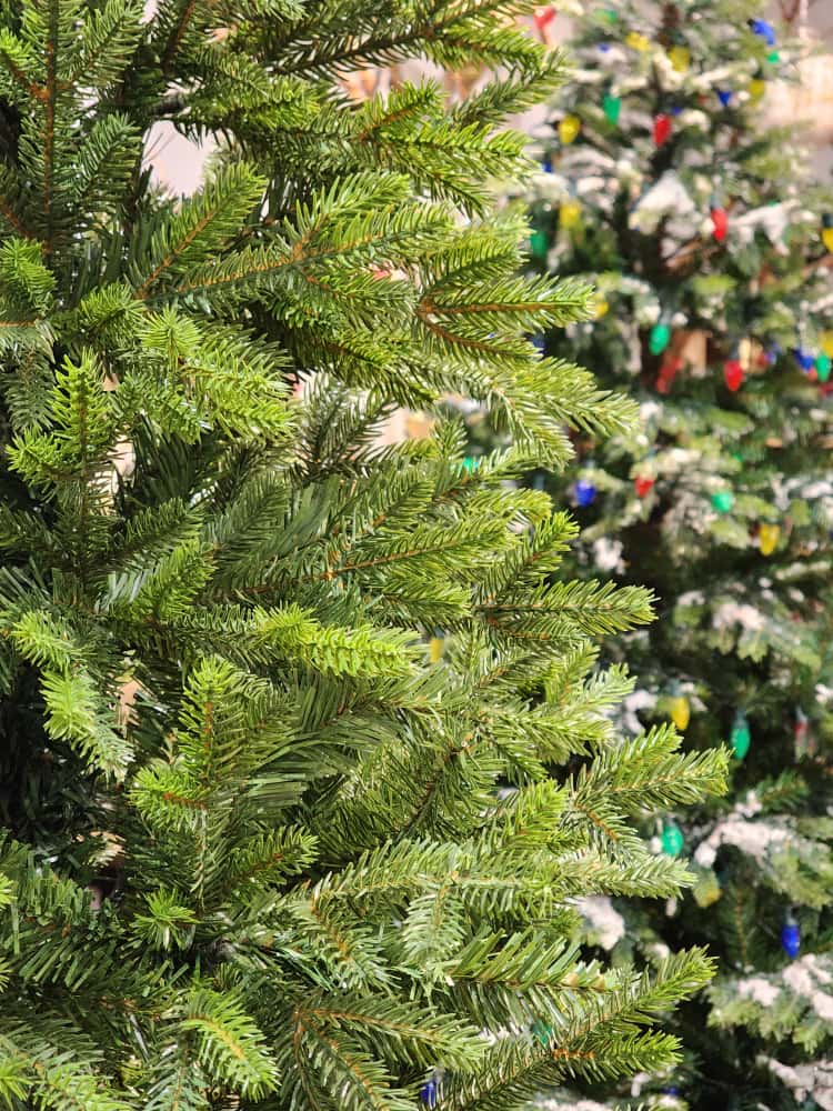 ÁRVORE SLIM REALISTA 810 GALHOS 2,10CM