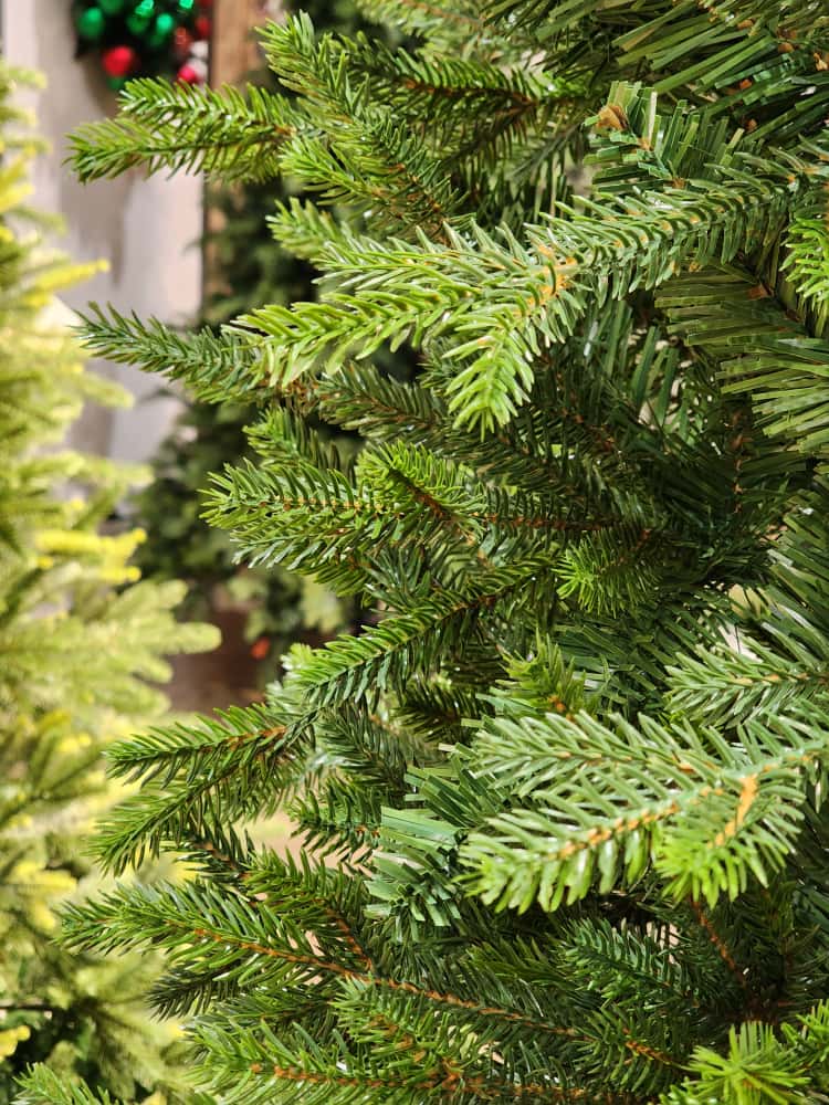 ÁRVORE SLIM REALISTA 810 GALHOS 2,10CM