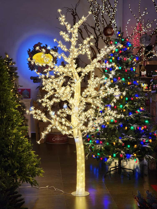 ÁRVORE DE LED CEREJEIRA WARM COM BRANCO FRIO 2,50CM 110V USO EXTERNO E INTERNO