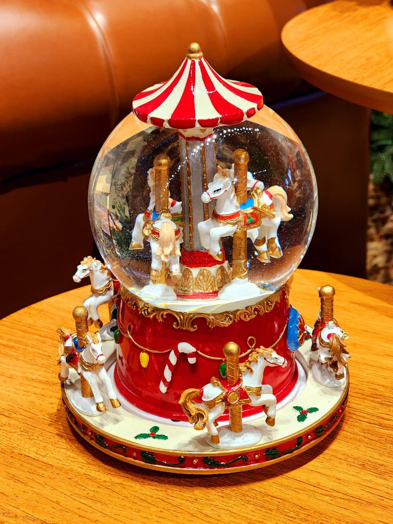 GLOBO A CORDA COM ÁGUA CARROSSEL COM MOVIMENTO 20,5CM